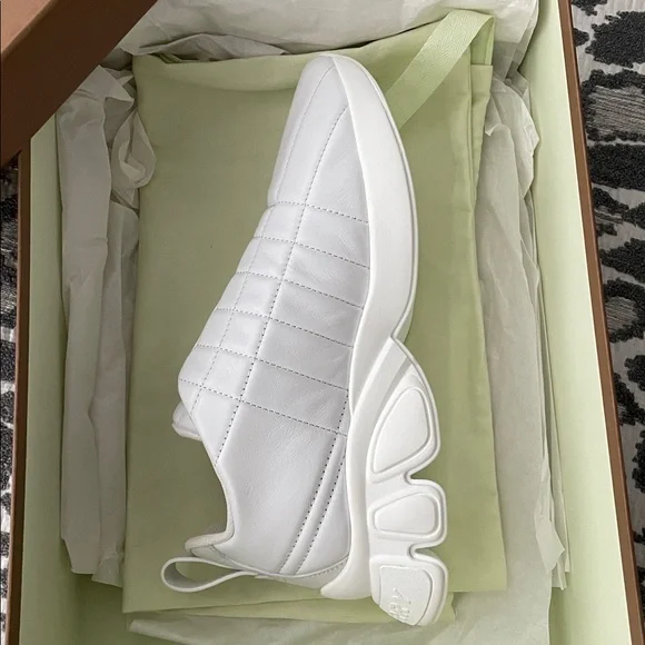 Burberry Leather Quilted White Sneakers - Picture 8 of 17